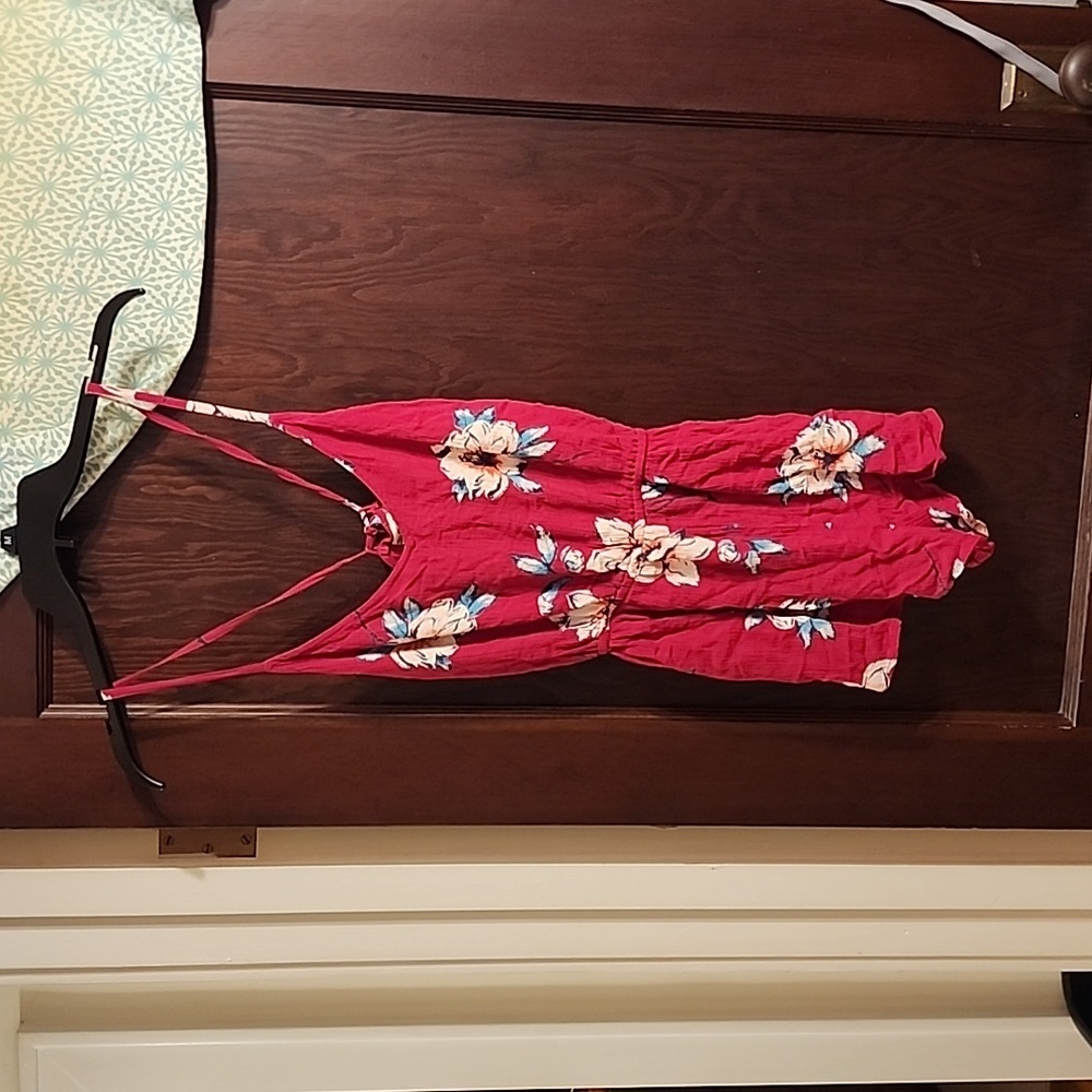 Billabong red floral romper M medium